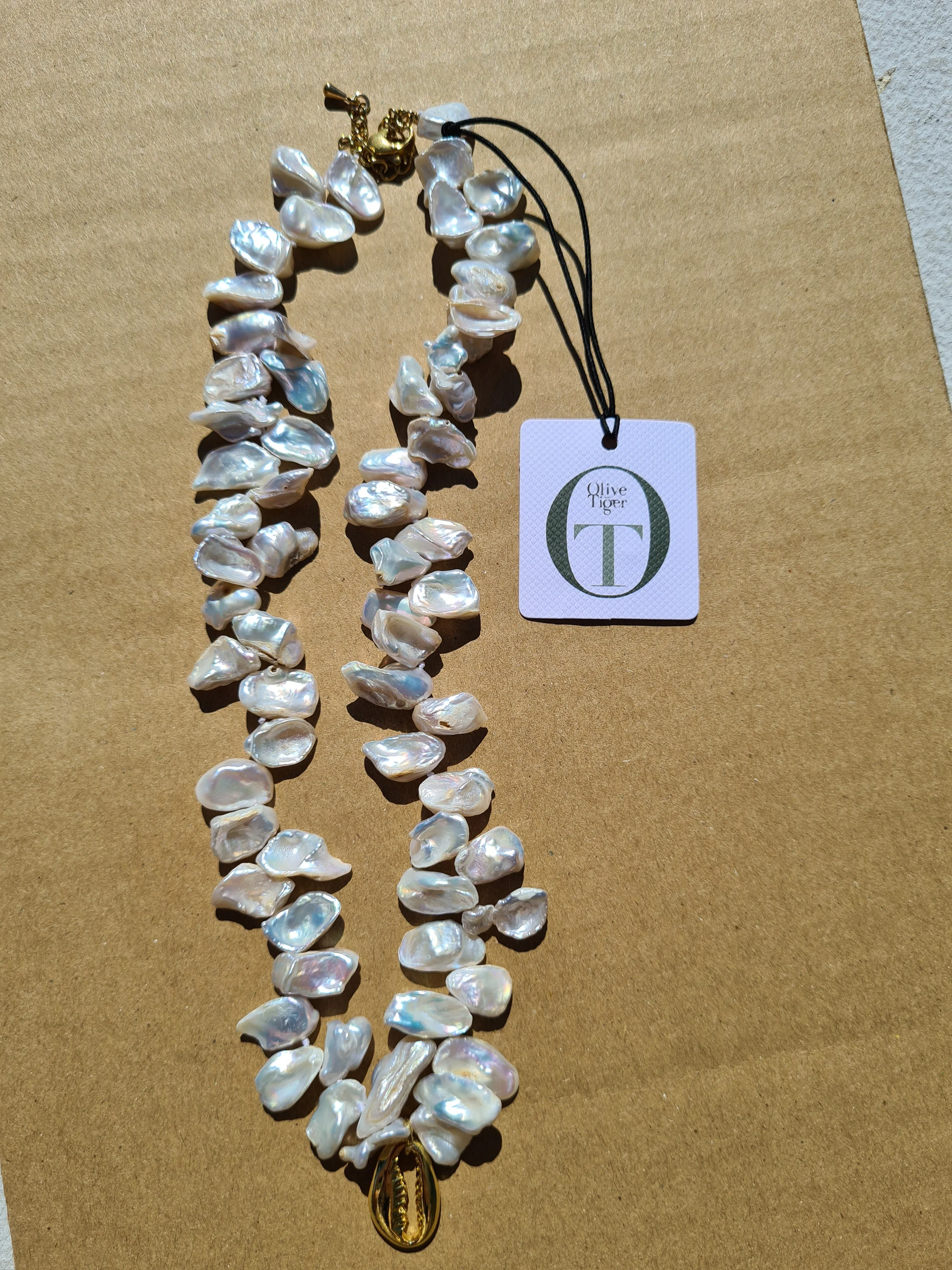 20cm PEARL &  GOLD LOBSTER CLAW PENDANT  NECKLACE