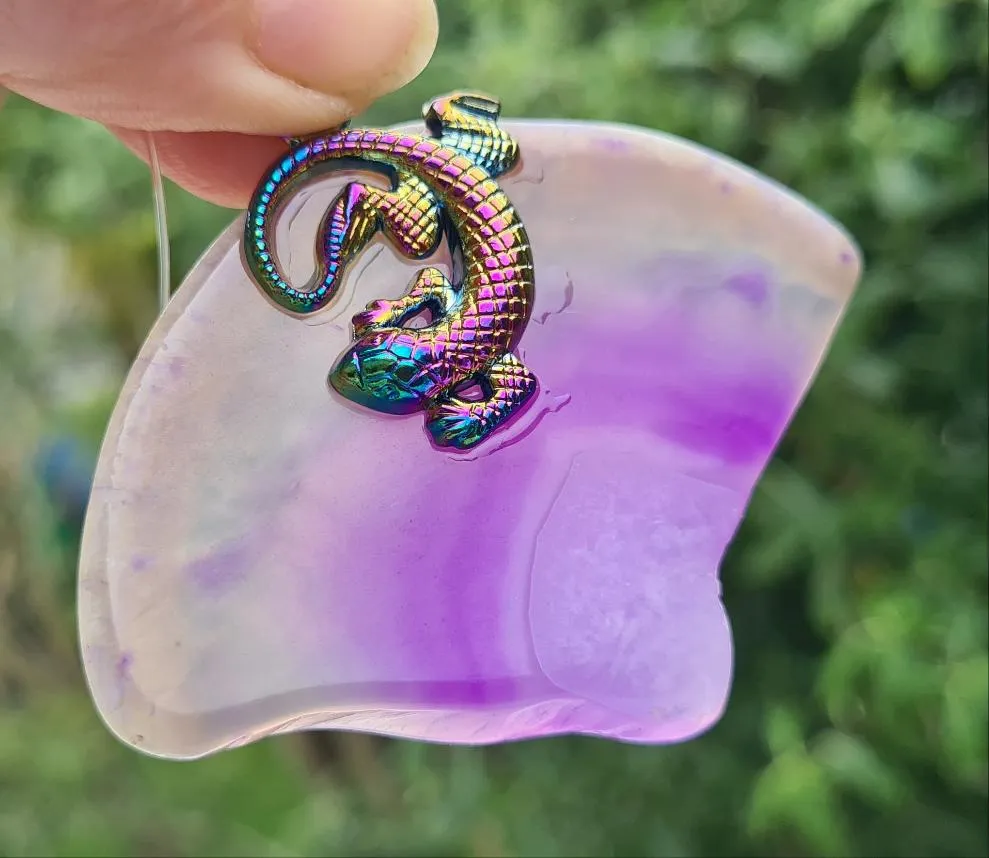AGATE PENDANTS