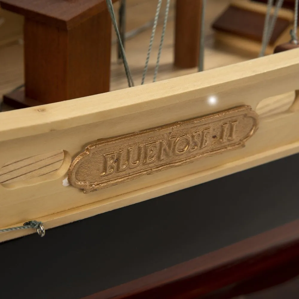 Authentic Models Bluenose Ii Painted Sailing Ship Model