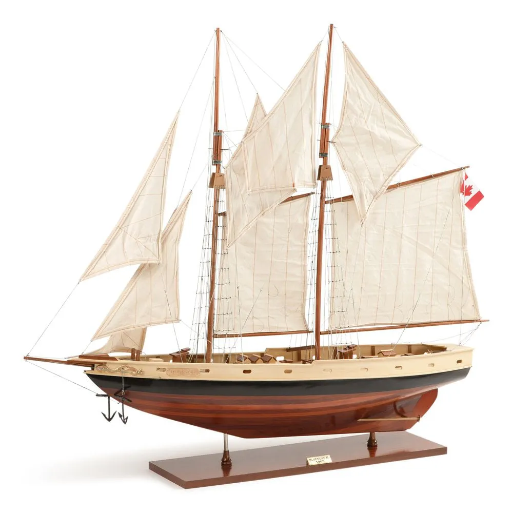 Authentic Models Bluenose Ii Painted Sailing Ship Model