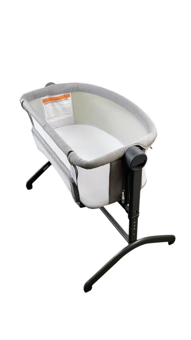Baby Delight Beside Me Wink Bassinet & Bedside Sleeper, Pebble Grey
