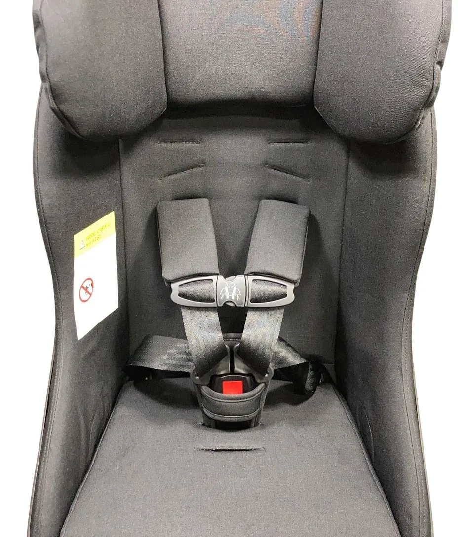 Clek Foonf Convertible Car Seat, 2023, Pitch Black