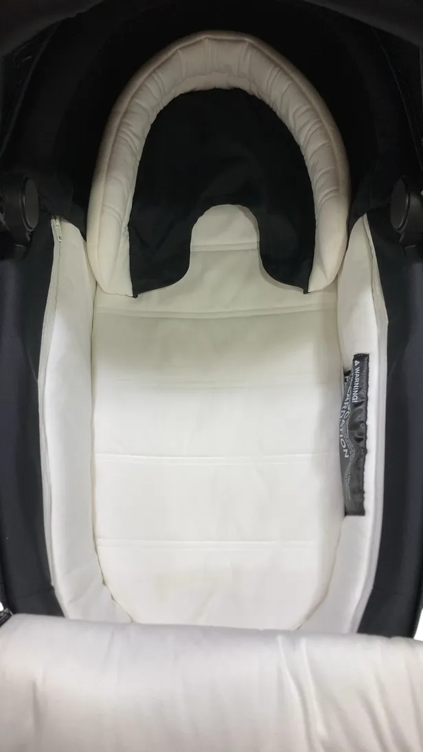 Cybex MIOS LUX Carry Cot, Onyx Black