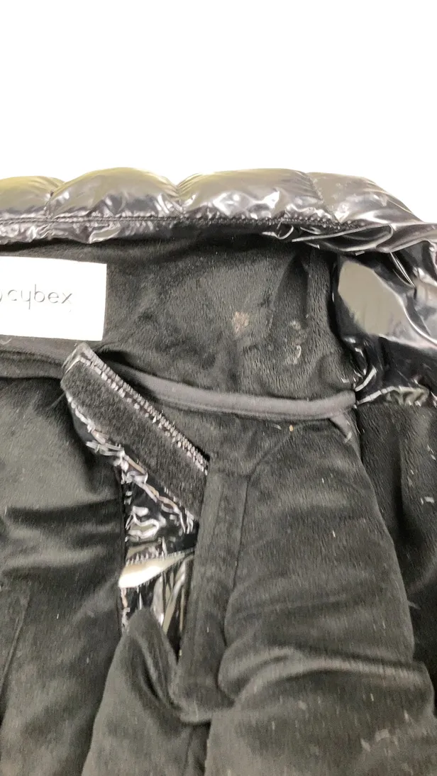Cybex Platinum Winter Footmuff, Deep Black