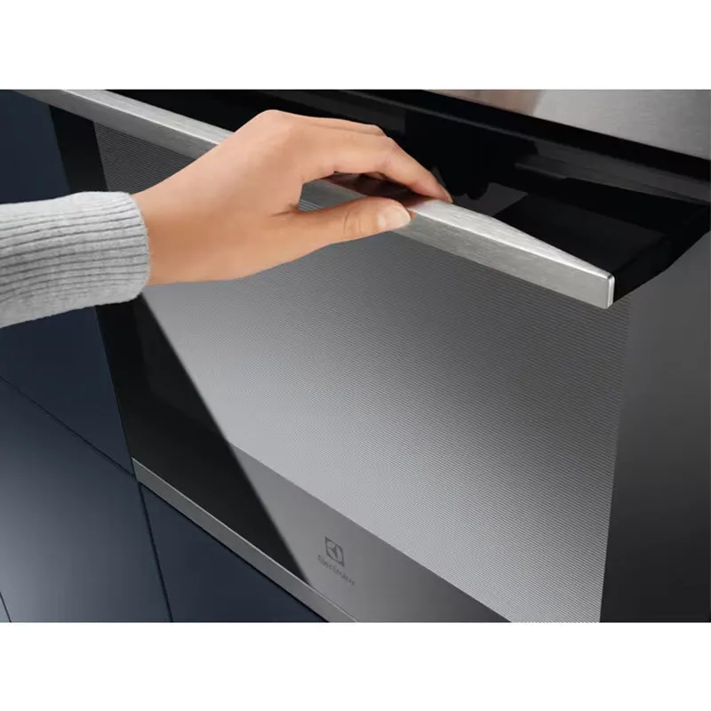 Electrolux 58L Built-in Multifunction Electric Single Oven - Stainless Steel | KOHLH00BX
