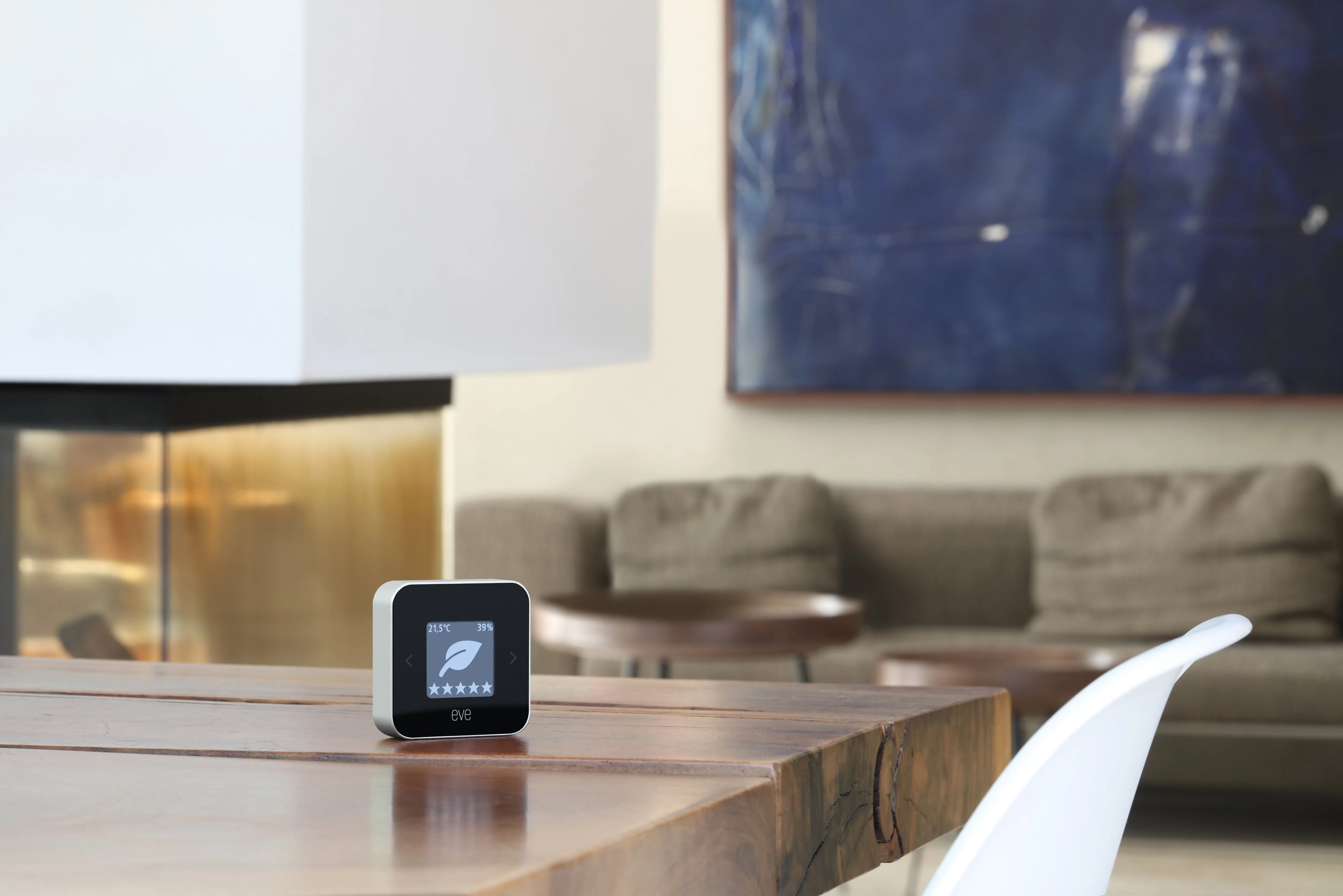 Eve Room Indoor air quality sensor with Apple HomeKit technology