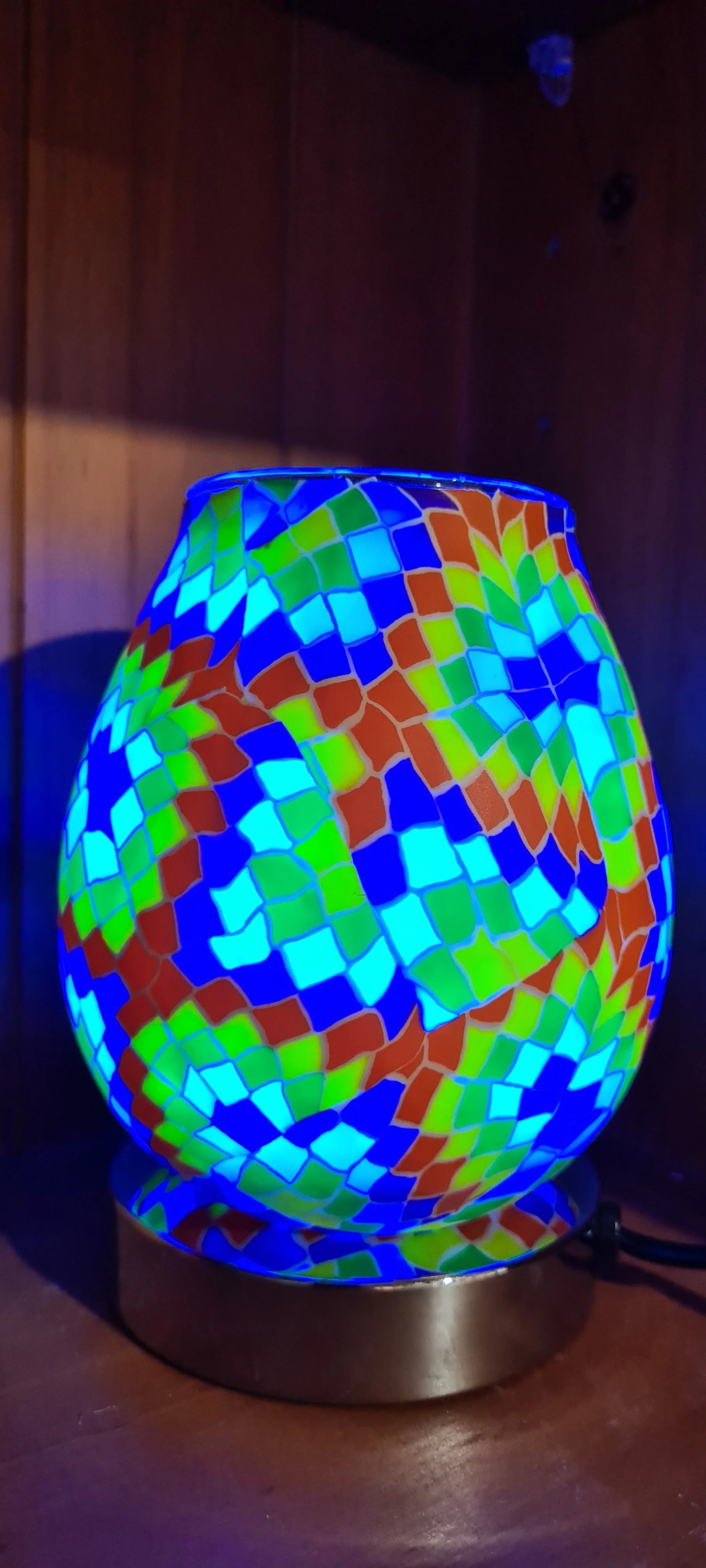 GEOMETRIC POLYMER LAMP WAX/ ESSENTIAL OIL WARMER