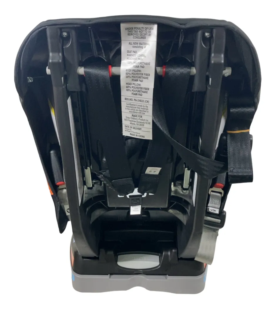 Graco Extend2Fit 3-in-1 Convertible Car Seat, 2023, Stocklyn