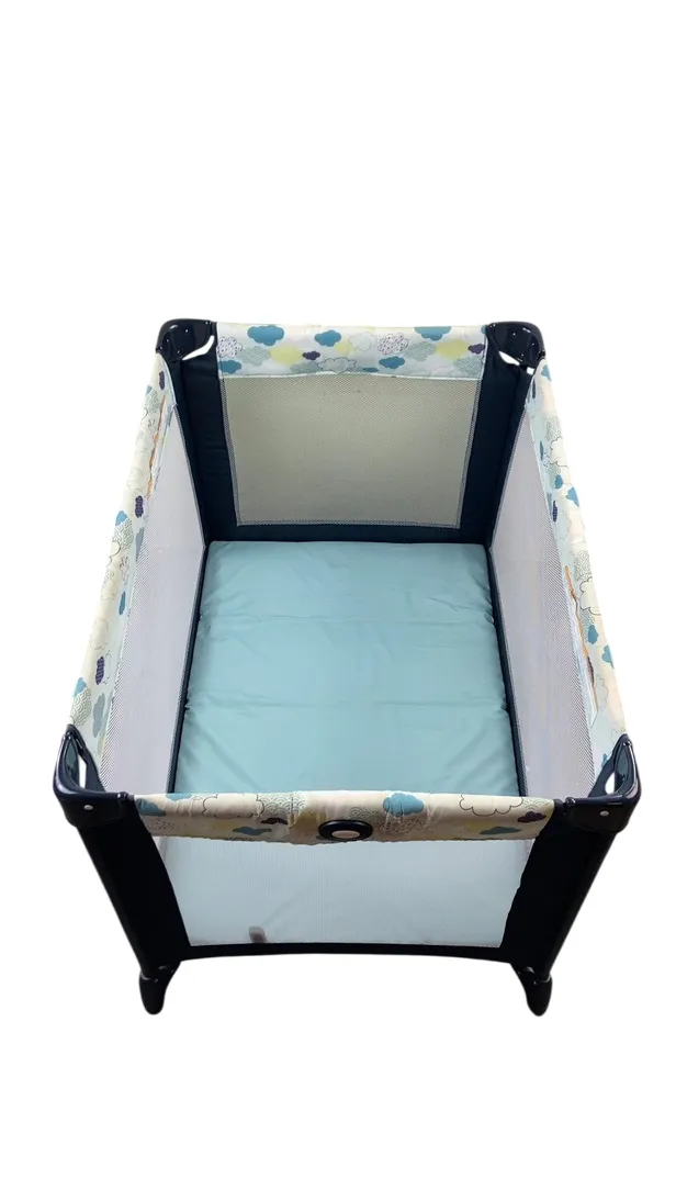 Graco Pack 'n Play On The Go Playard And Bassinet, Stratus