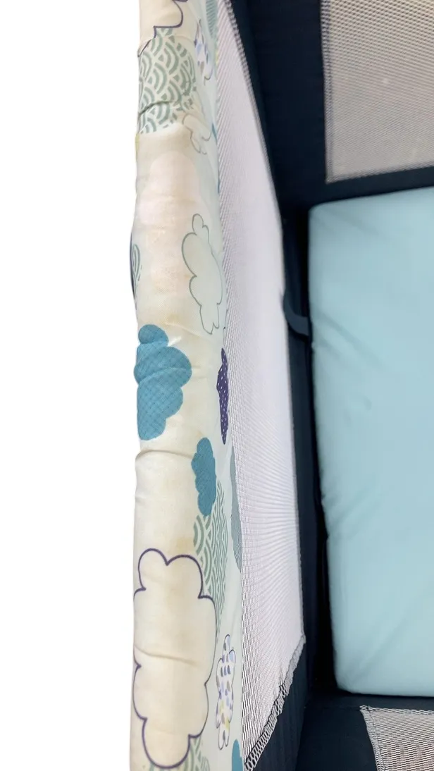 Graco Pack 'n Play On The Go Playard And Bassinet, Stratus