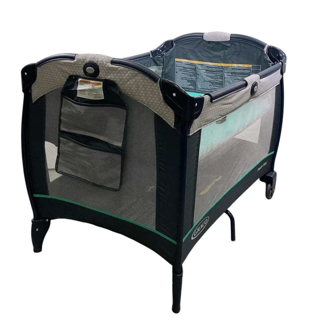 Graco Pack 'n Play Playard Reversible Seat & Changer, Basin
