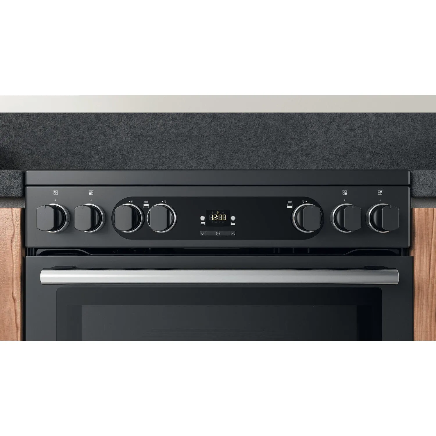 Hotpoint CD67V9H2CA/UK Freestanding Electric Ceramic Cooker - Black