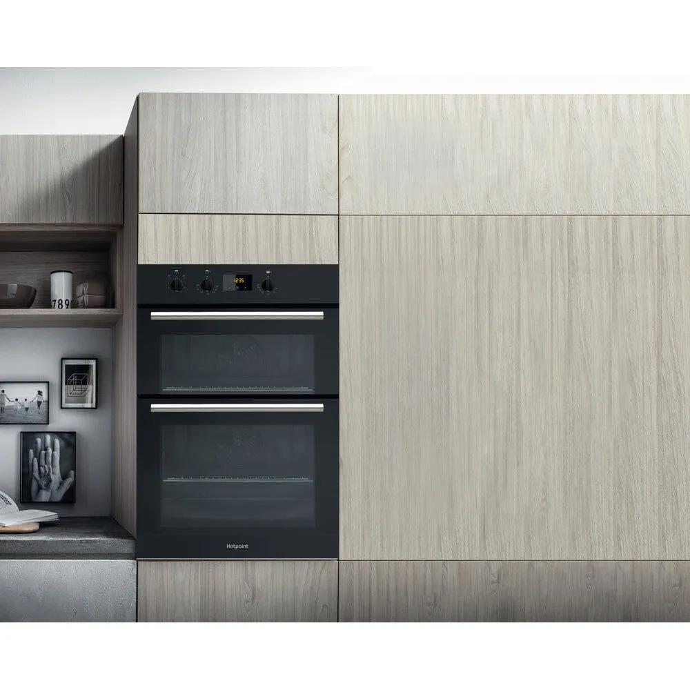 Hotpoint DD2 540 BL Built-In 116L Electric Double Oven - Black, A Rated