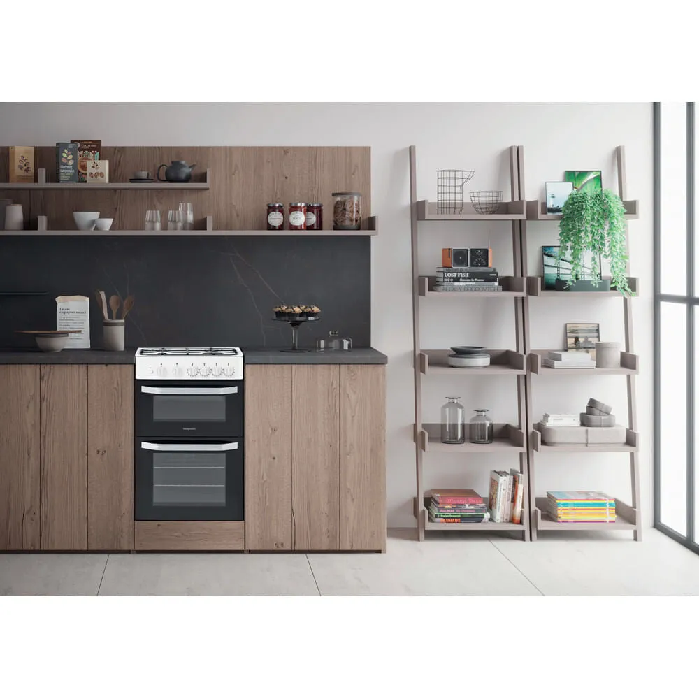 Hotpoint HD5G00KCW/UK Freestanding Gas Cooker - Black, White
