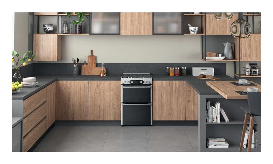 Hotpoint HDM67G0C2CX/UK Freestanding Gas Cooker - Silver
