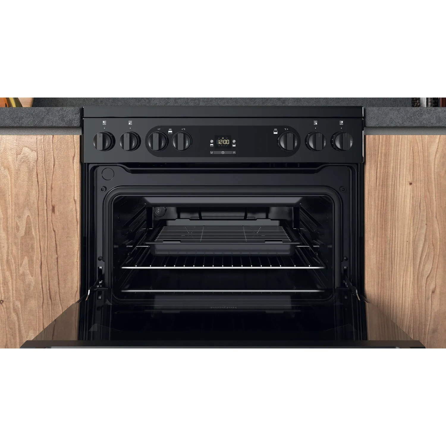 Hotpoint HDM67V92HCB/UK Freestanding Electric Ceramic Cooker - Black, A Rated