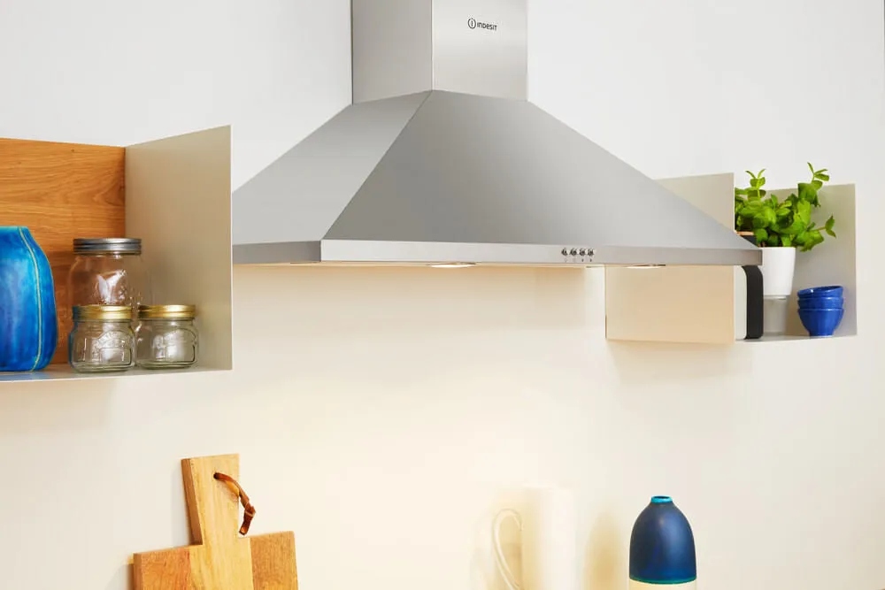 Indesit IHPC 9.5 LM X Wall-mounted Cooker Hood - 603m³/h, Stainless Steel