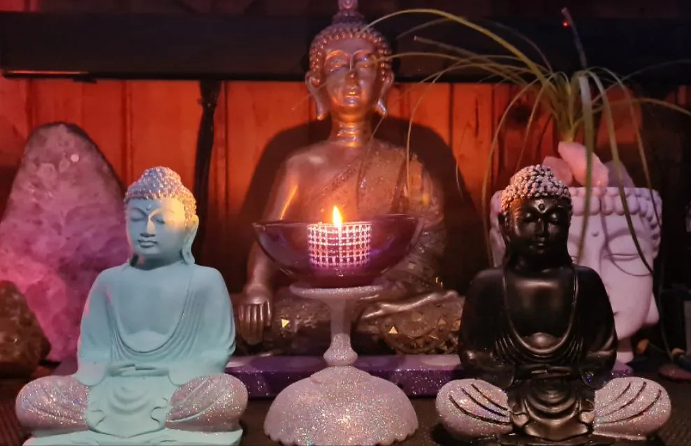 MATT BLACK/GLITTER BUDDHA