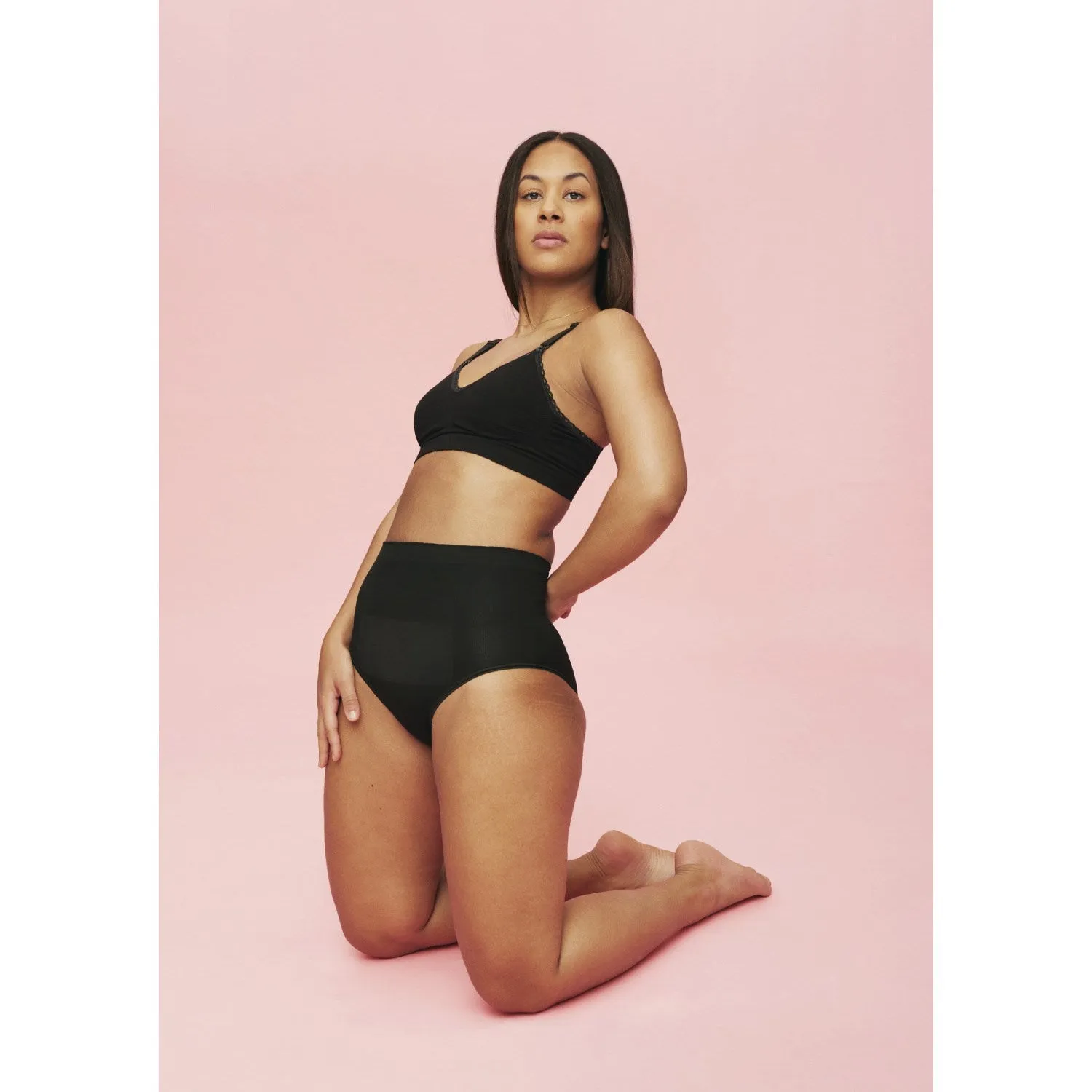 momkind Black Cesarean Panty - support for scars and stomach