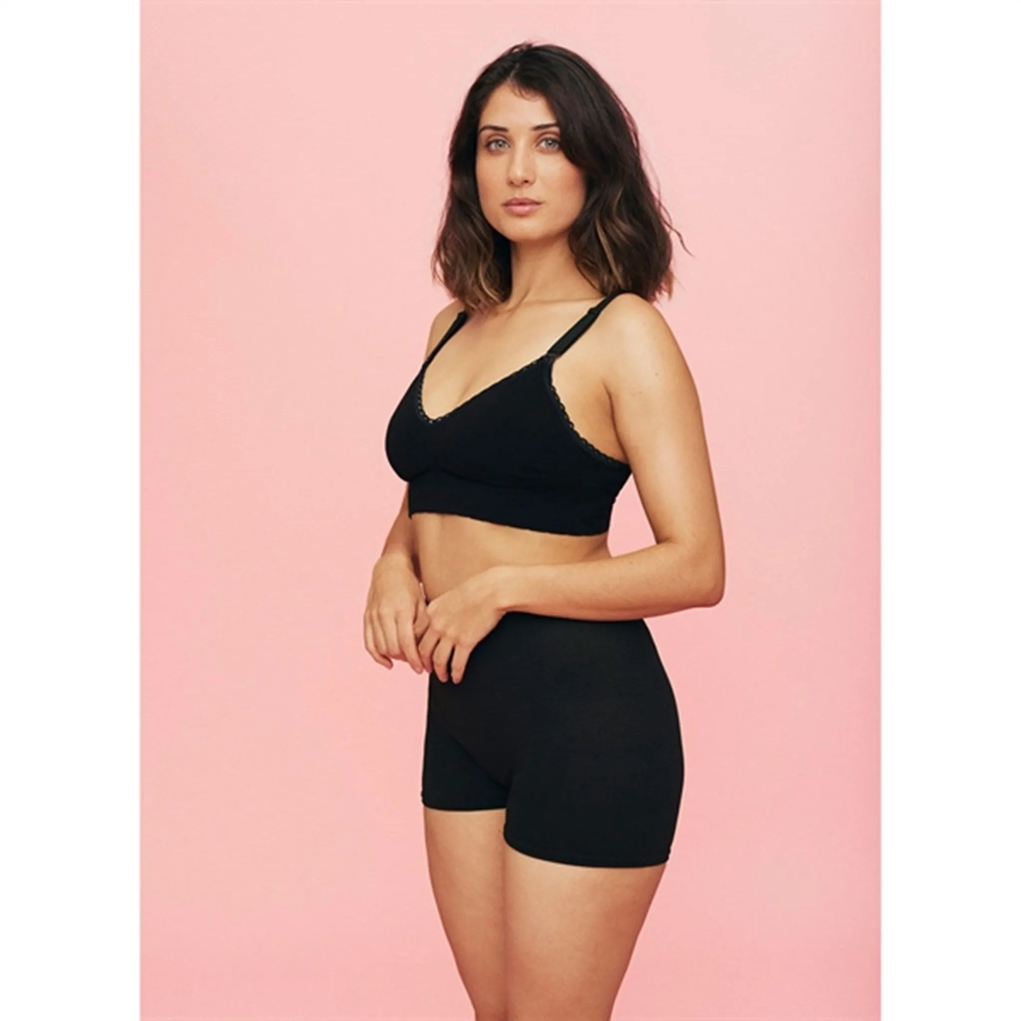momkind Nursing Bra Black