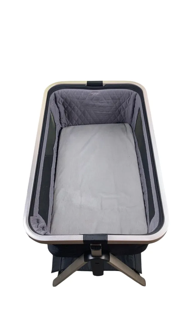 Monbebe Suite Slumber Bassinet