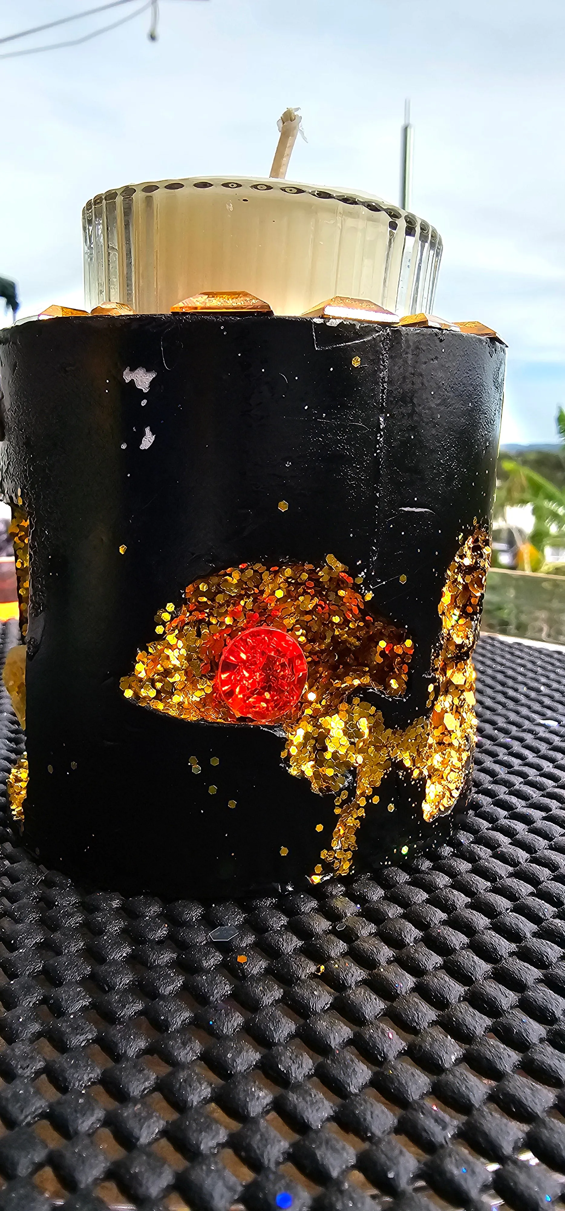NEW CRYSTAL GEODE CANDLES & HOLDER RANGE