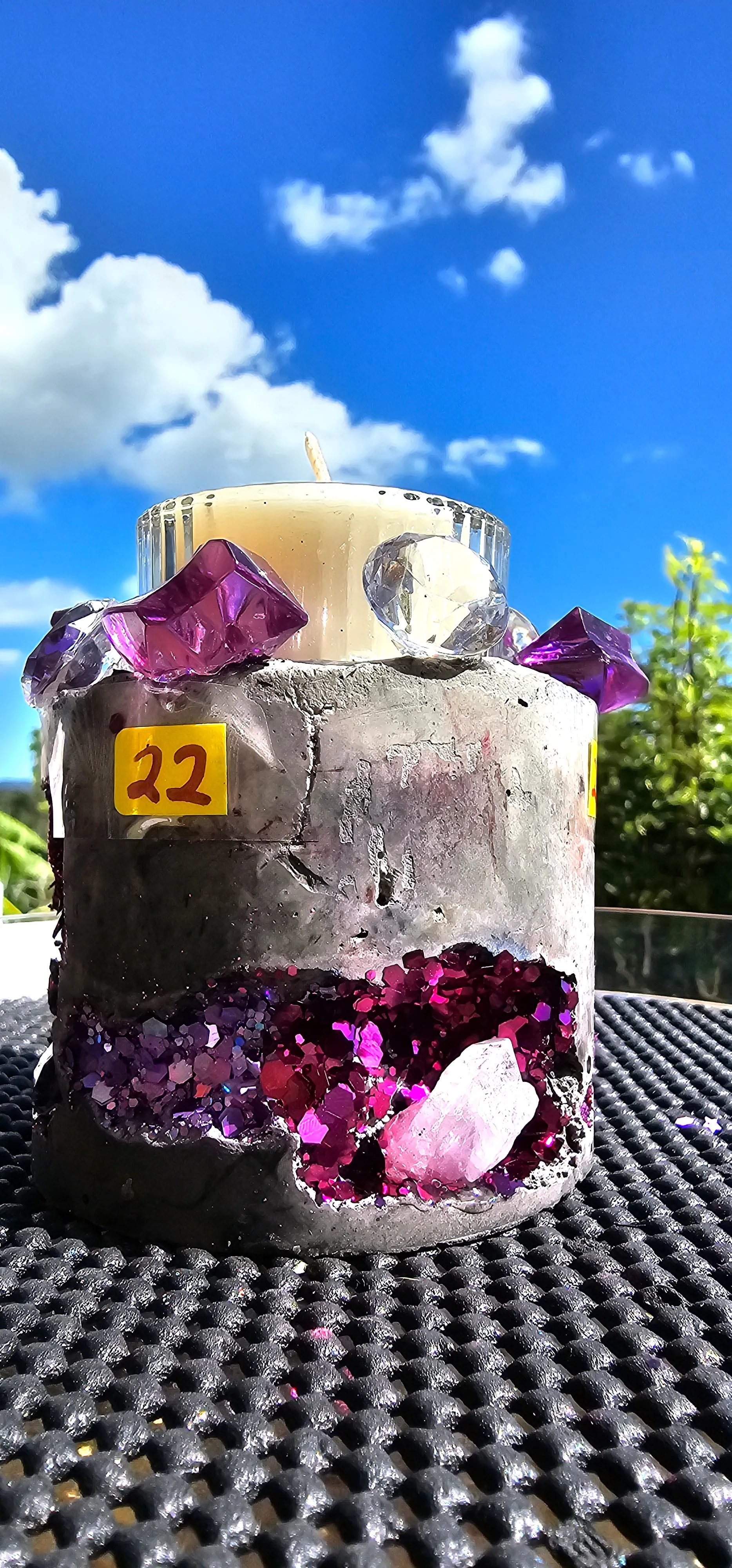 NEW CRYSTAL GEODE CANDLES & HOLDER RANGE