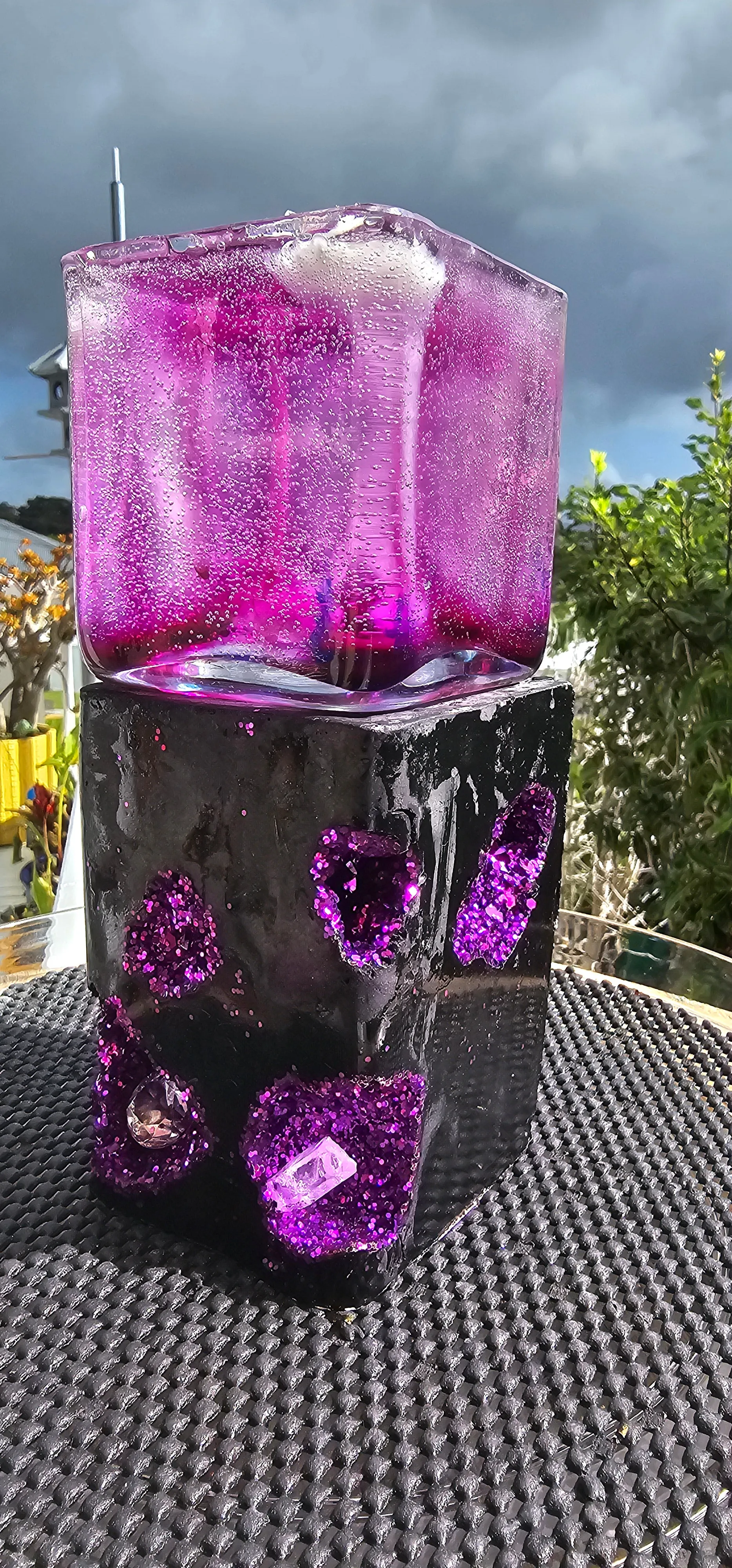 NEW CRYSTAL GEODE CANDLES & HOLDER RANGE