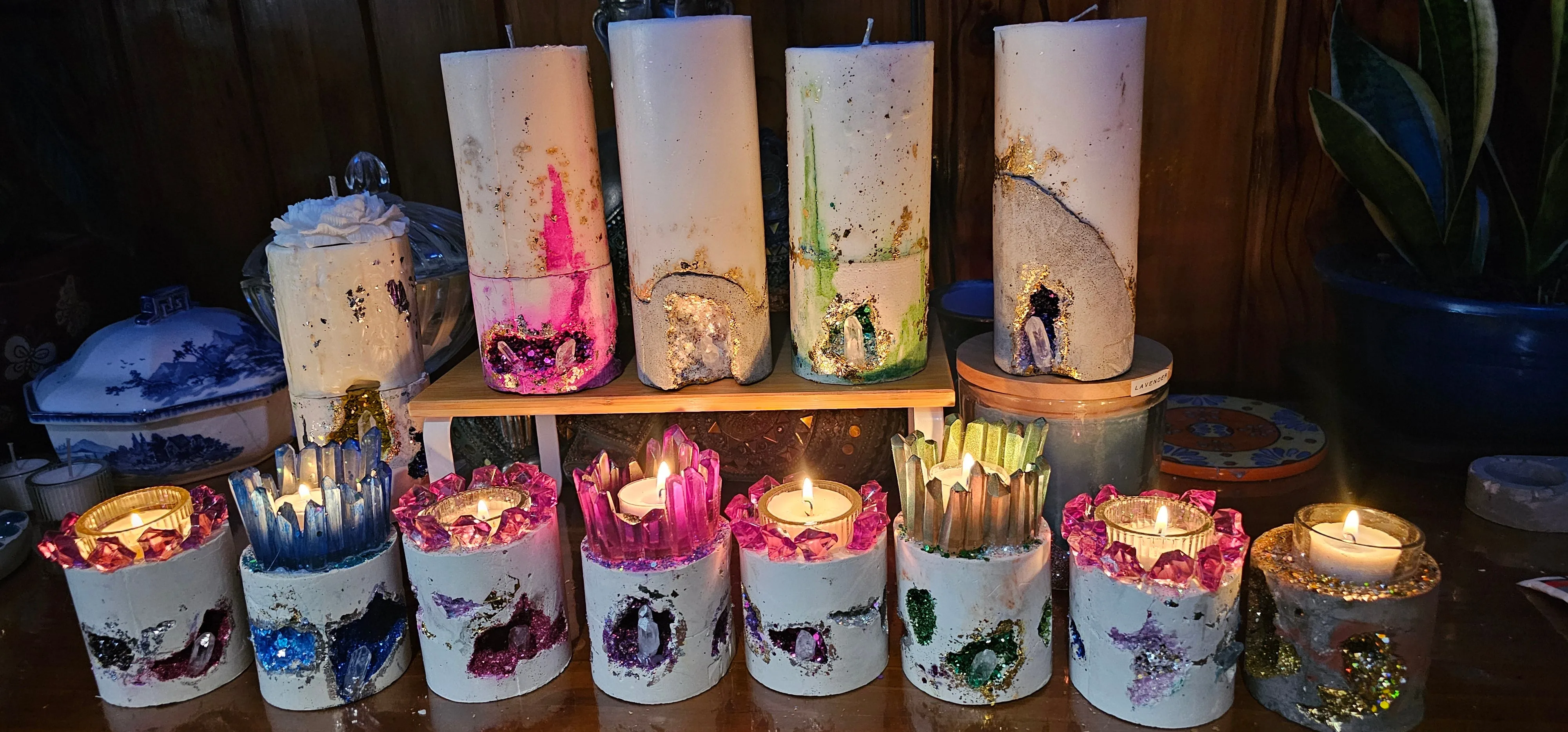 NEW CRYSTAL GEODE CANDLES & HOLDER RANGE