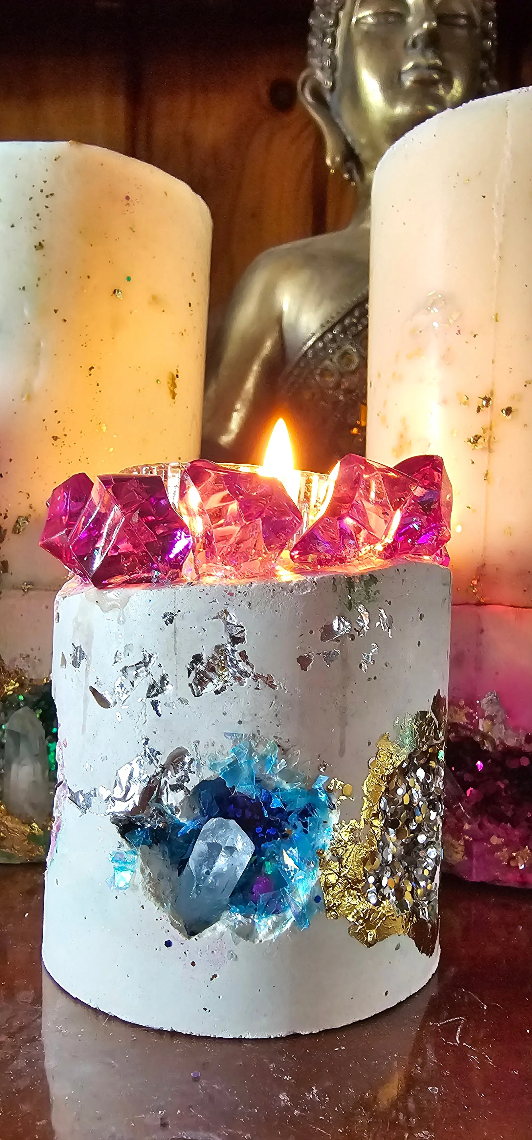 NEW CRYSTAL GEODE CANDLES & HOLDER RANGE