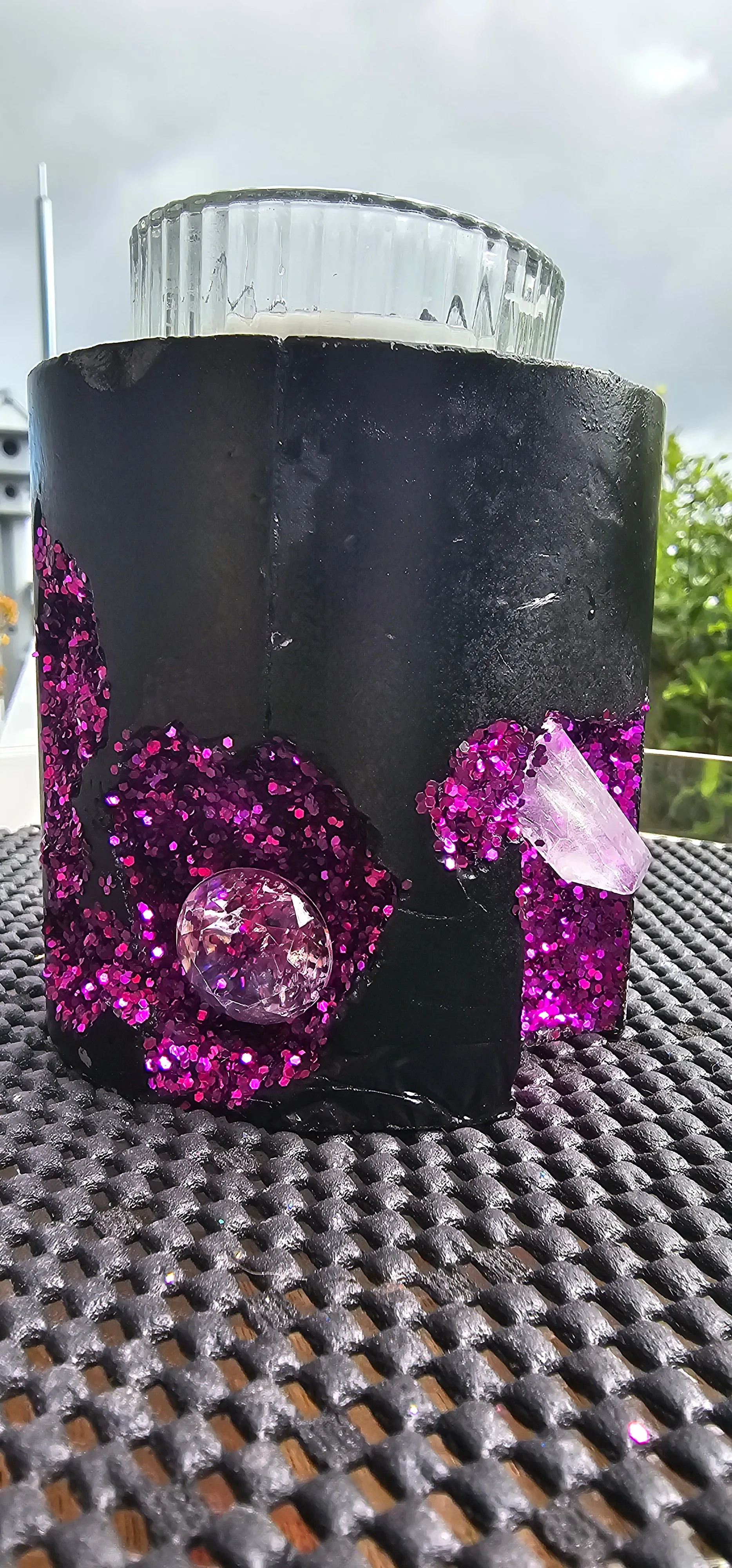 NEW CRYSTAL GEODE CANDLES & HOLDER RANGE