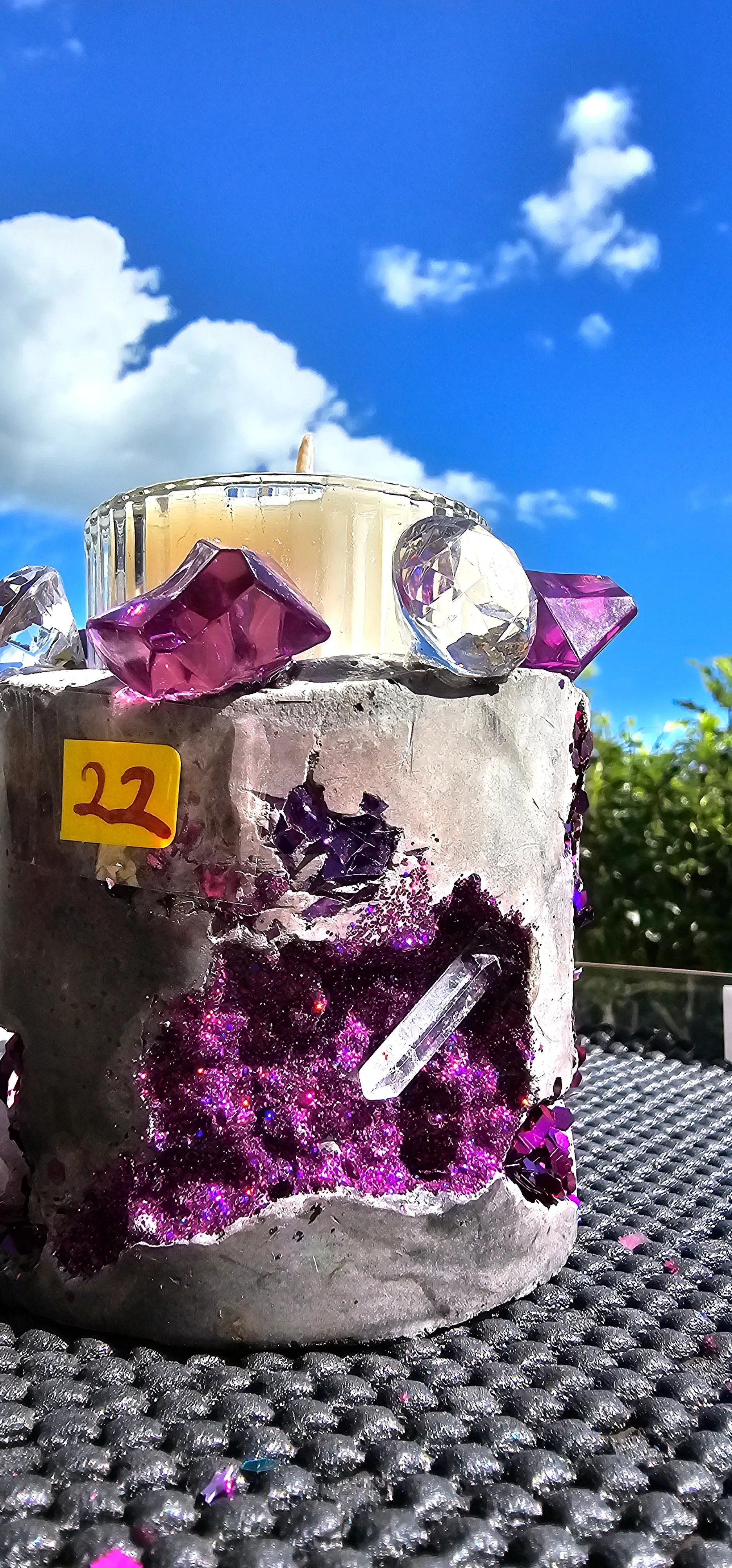 NEW CRYSTAL GEODE CANDLES & HOLDER RANGE