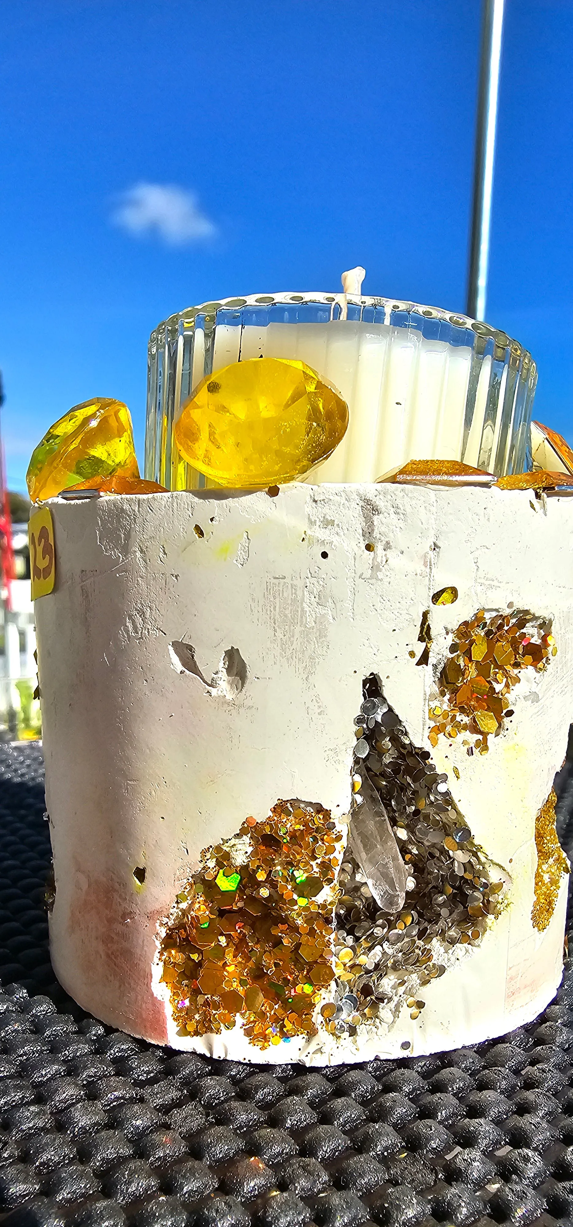 NEW CRYSTAL GEODE CANDLES & HOLDER RANGE