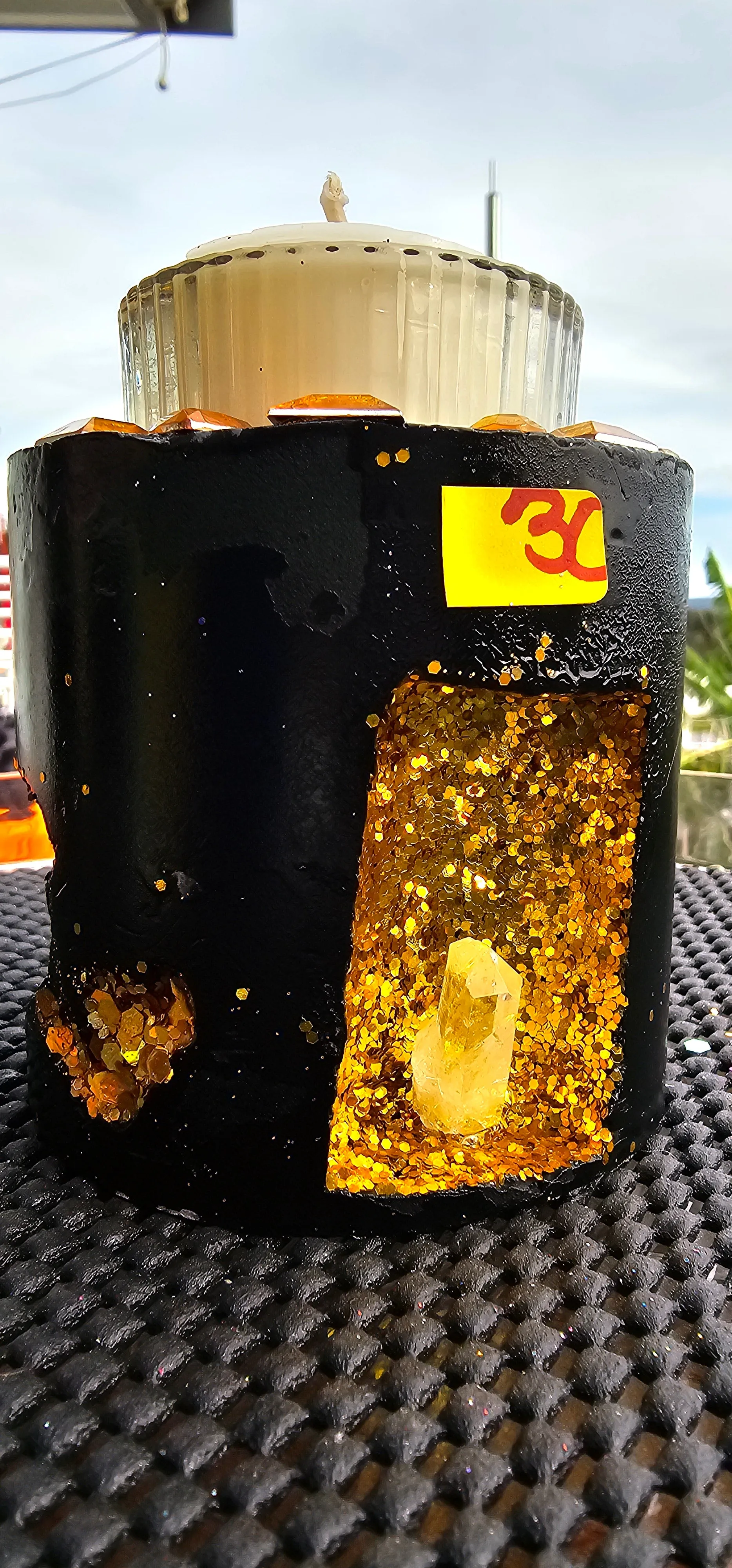 NEW CRYSTAL GEODE CANDLES & HOLDER RANGE