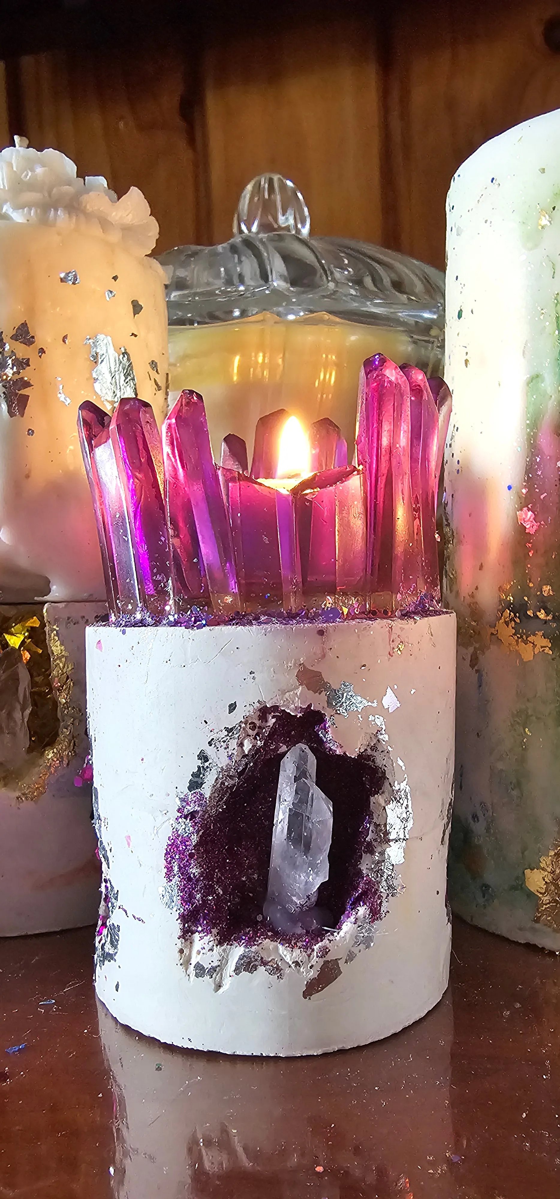 NEW CRYSTAL GEODE CANDLES & HOLDER RANGE