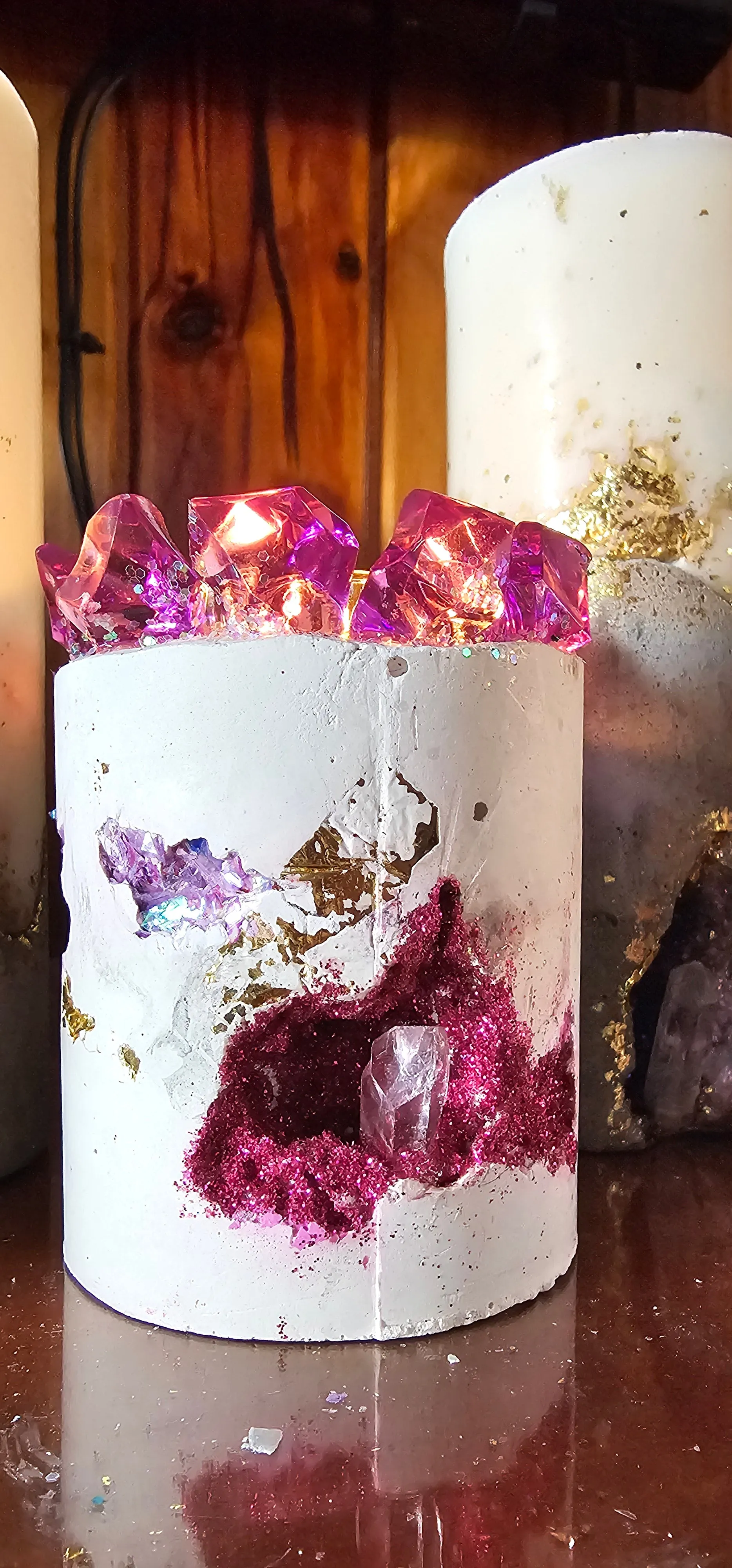 NEW CRYSTAL GEODE CANDLES & HOLDER RANGE