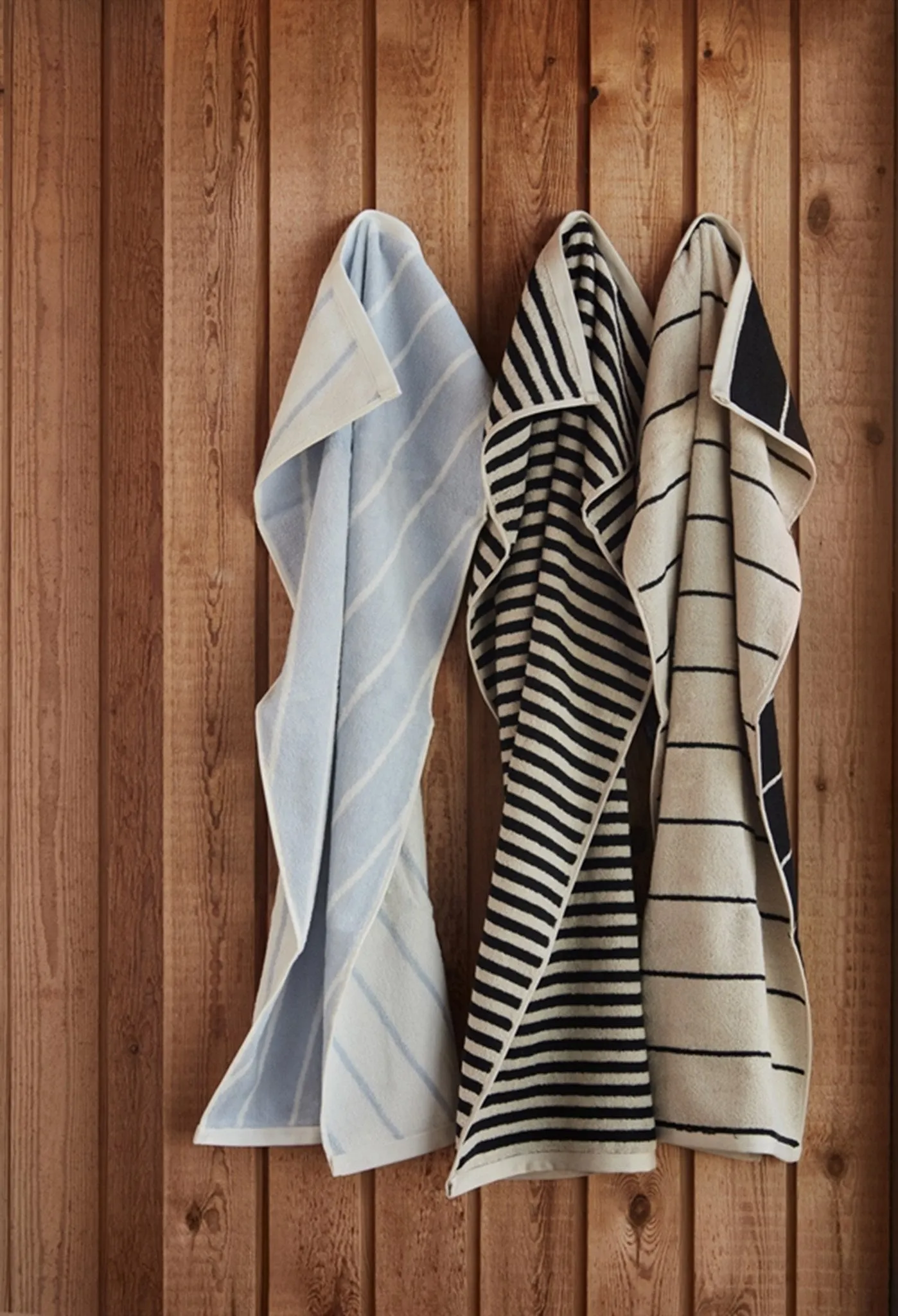OYOY Raita Hooded Towel Cloud/Ice Blue