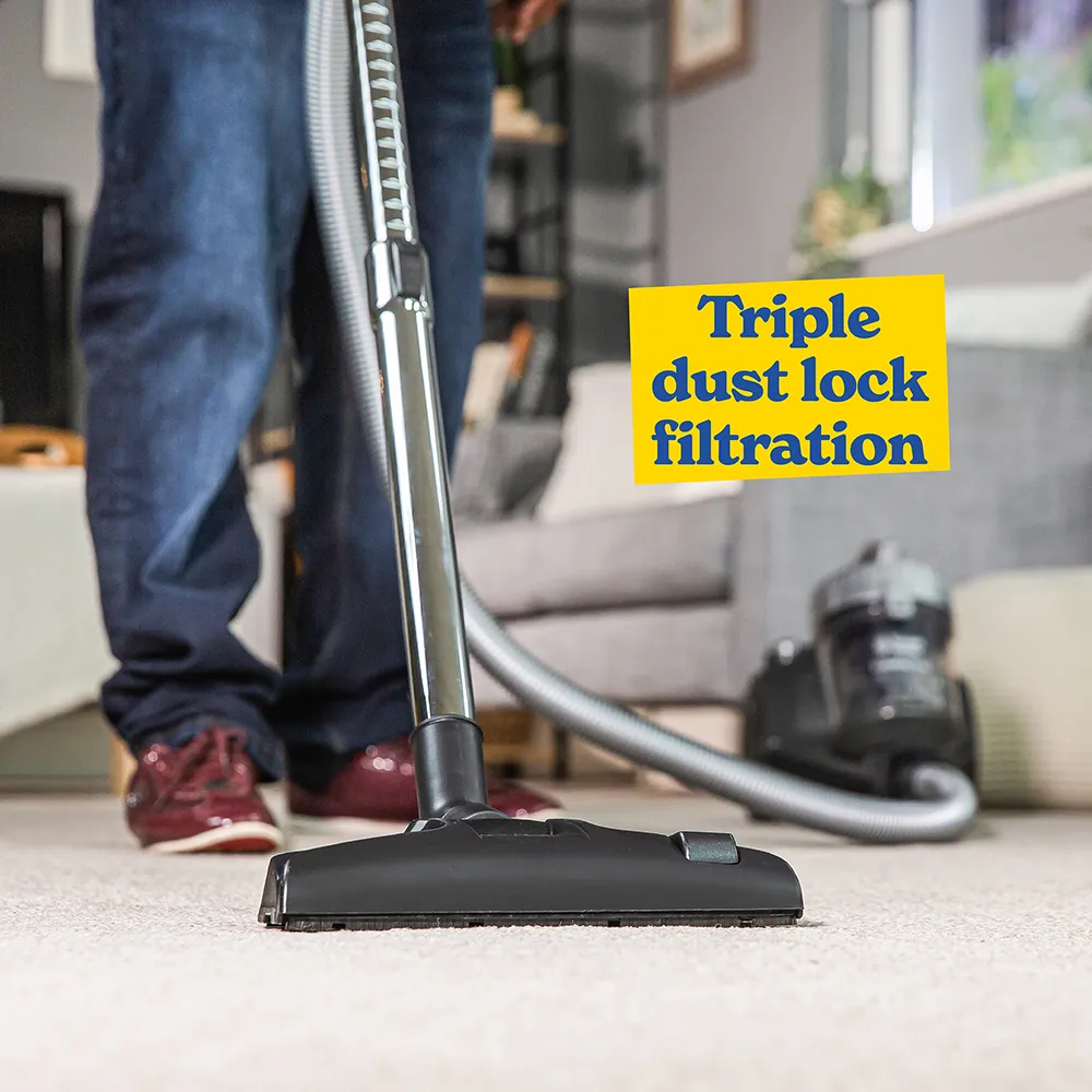 Russell Hobbs Compact XS 1.5 L Cylinder vacuum Dry 700 W Bagless