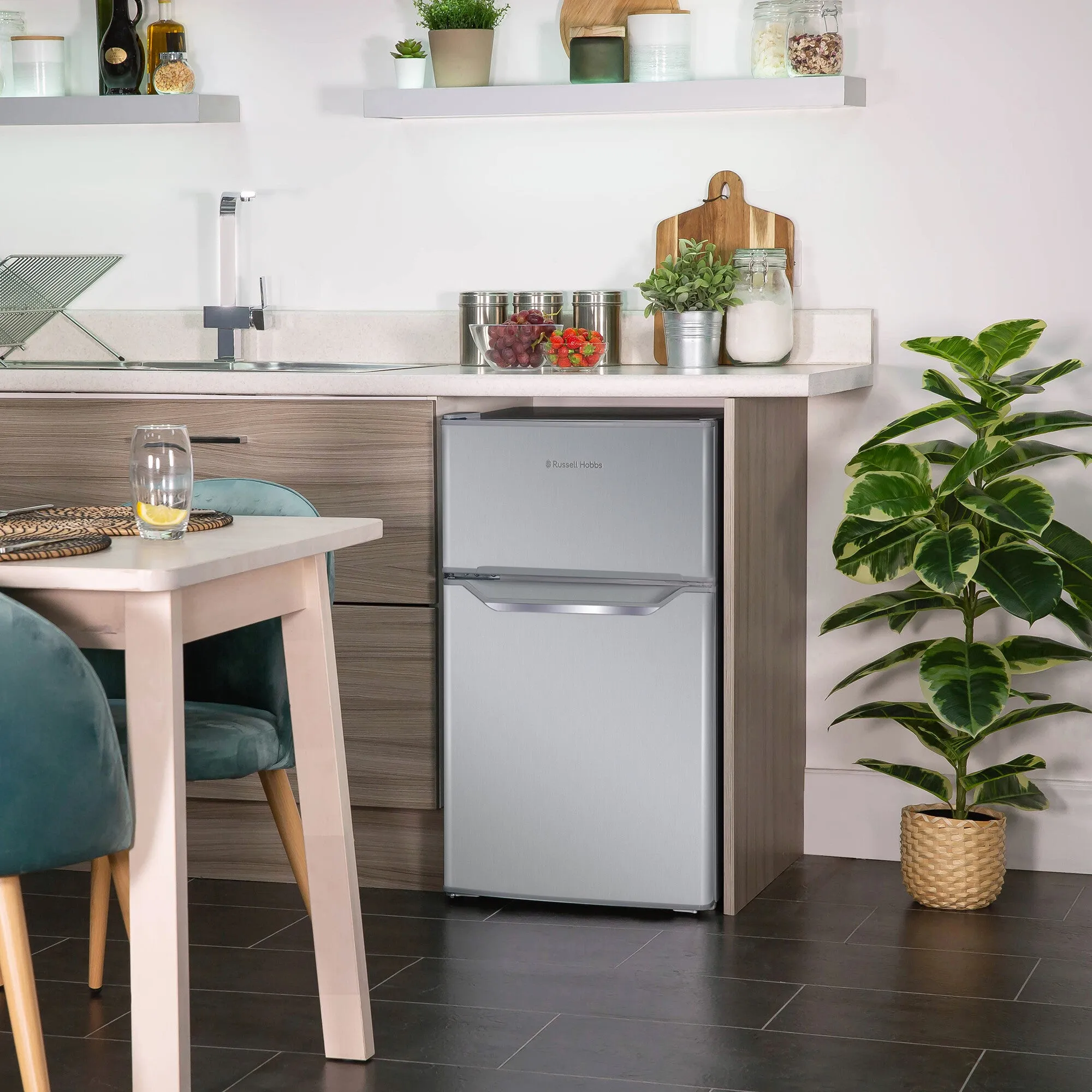 Russell Hobbs RH48UCFF2SS fridge-freezer Freestanding 85 L F Stainless steel