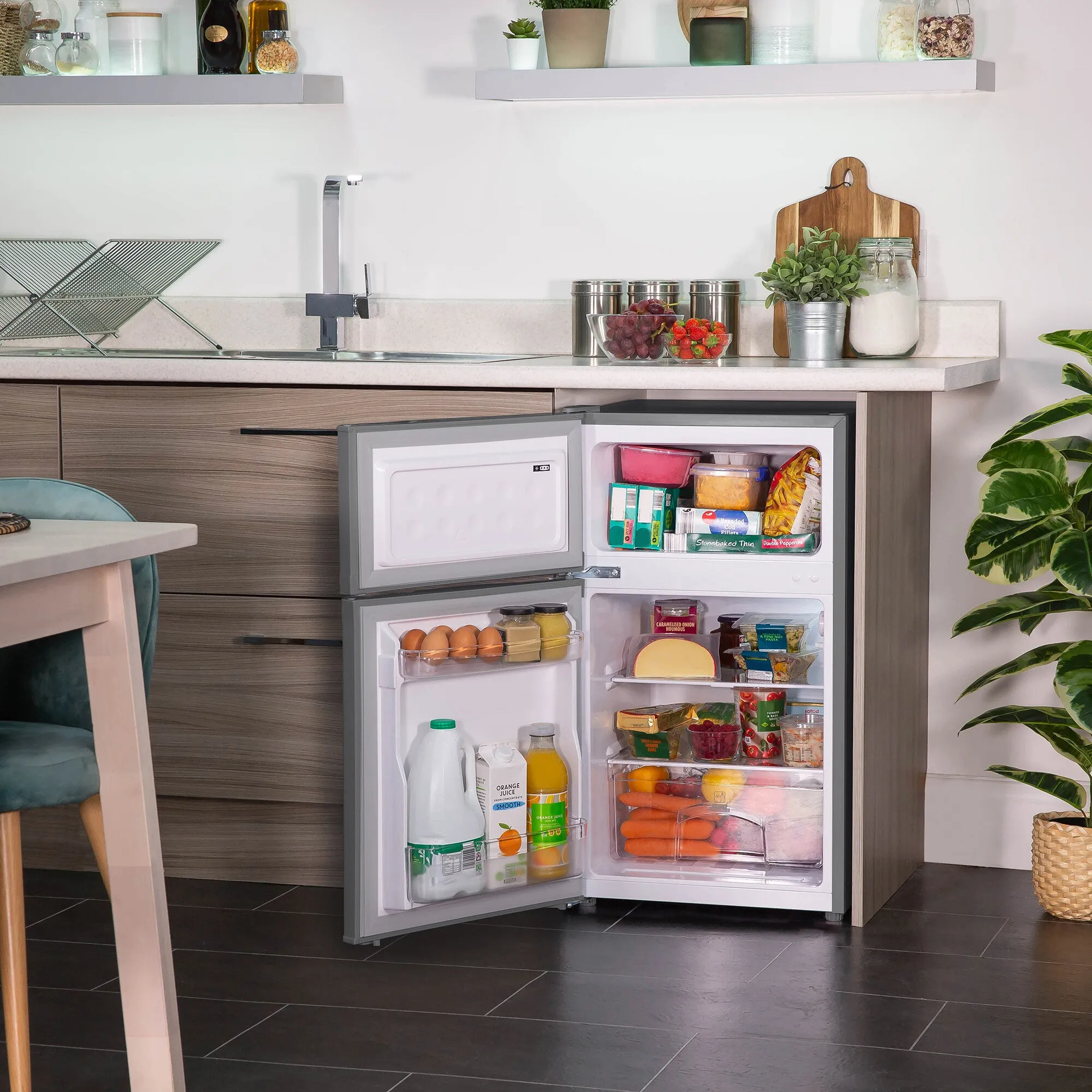 Russell Hobbs RH48UCFF2SS fridge-freezer Freestanding 85 L F Stainless steel