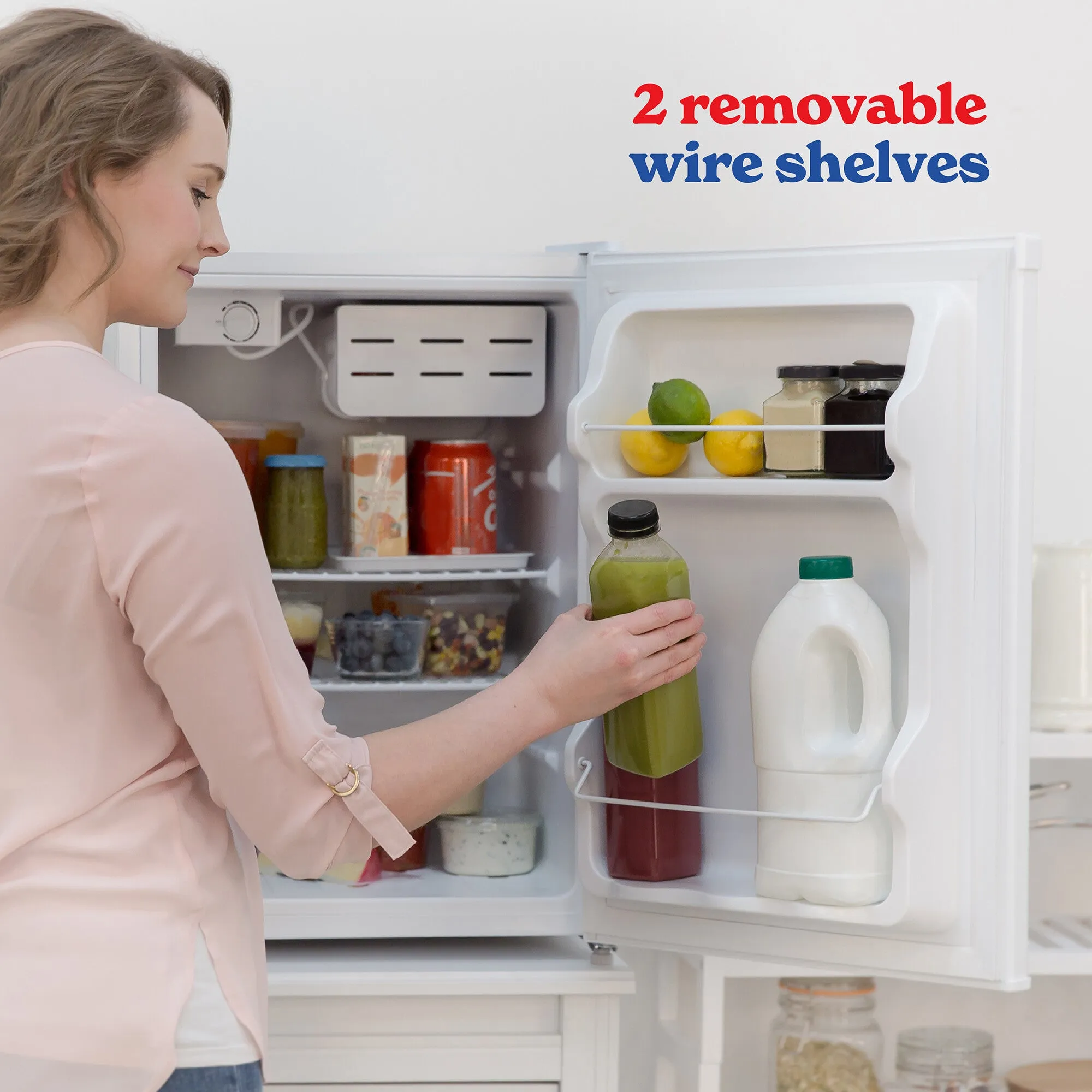 Russell Hobbs RH67TTLF0E1W fridge Countertop 66 L E White