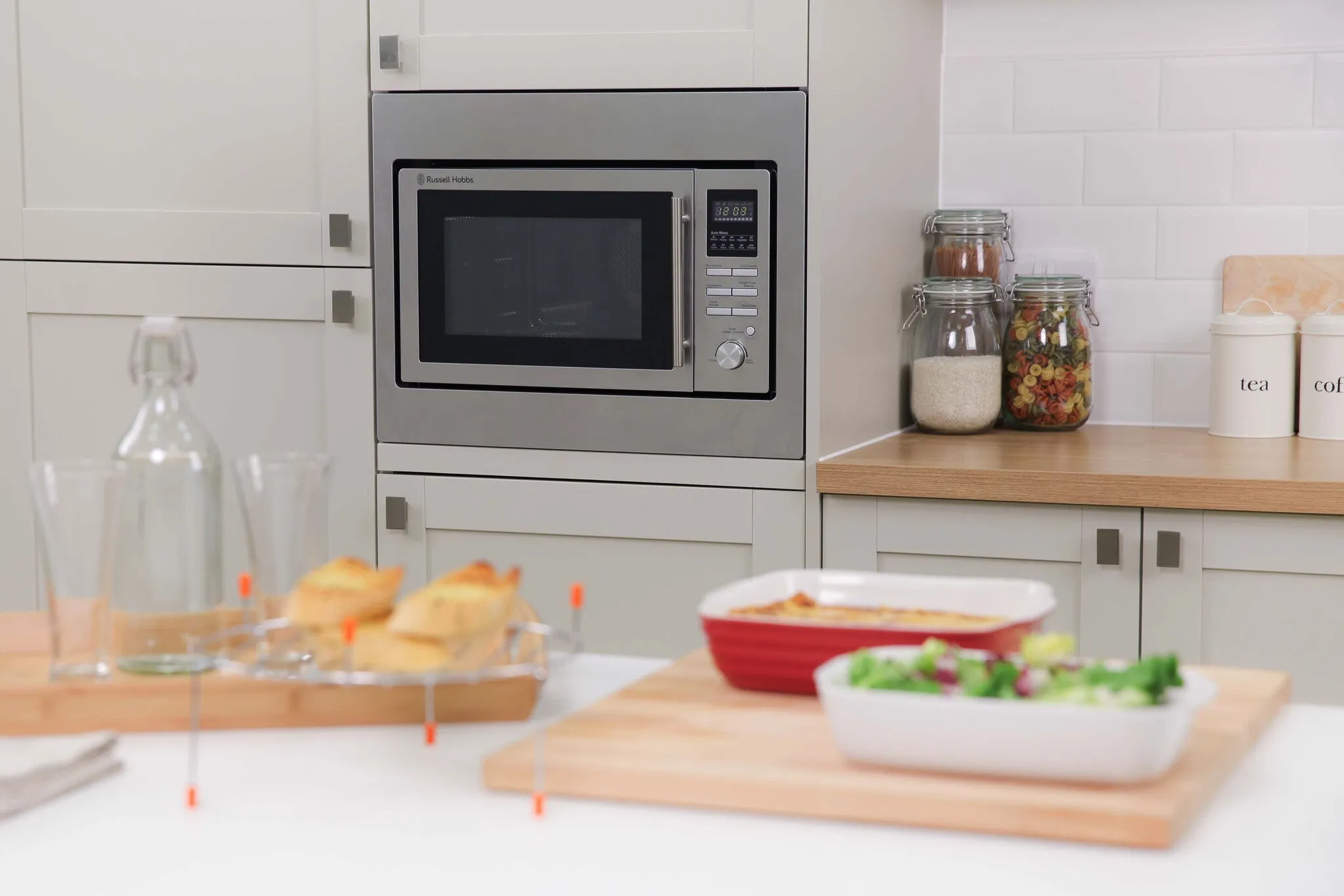 Russell Hobbs RHBM2503 Built-in 25L 900W Combination Microwave