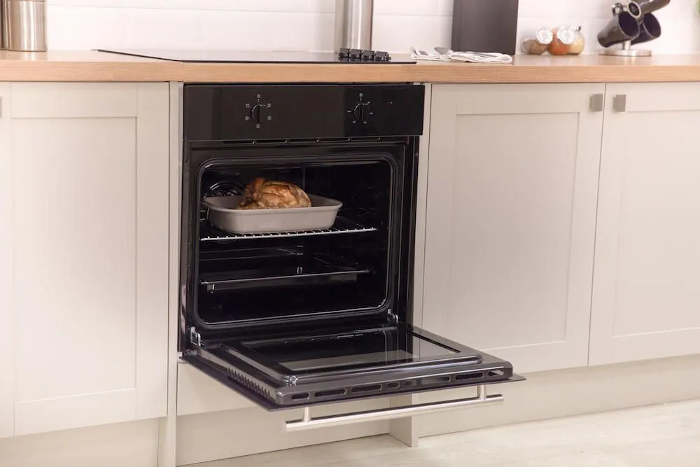 Russell Hobbs RHFEO6502B-M oven 65 L 2100 W Black, Stainless steel