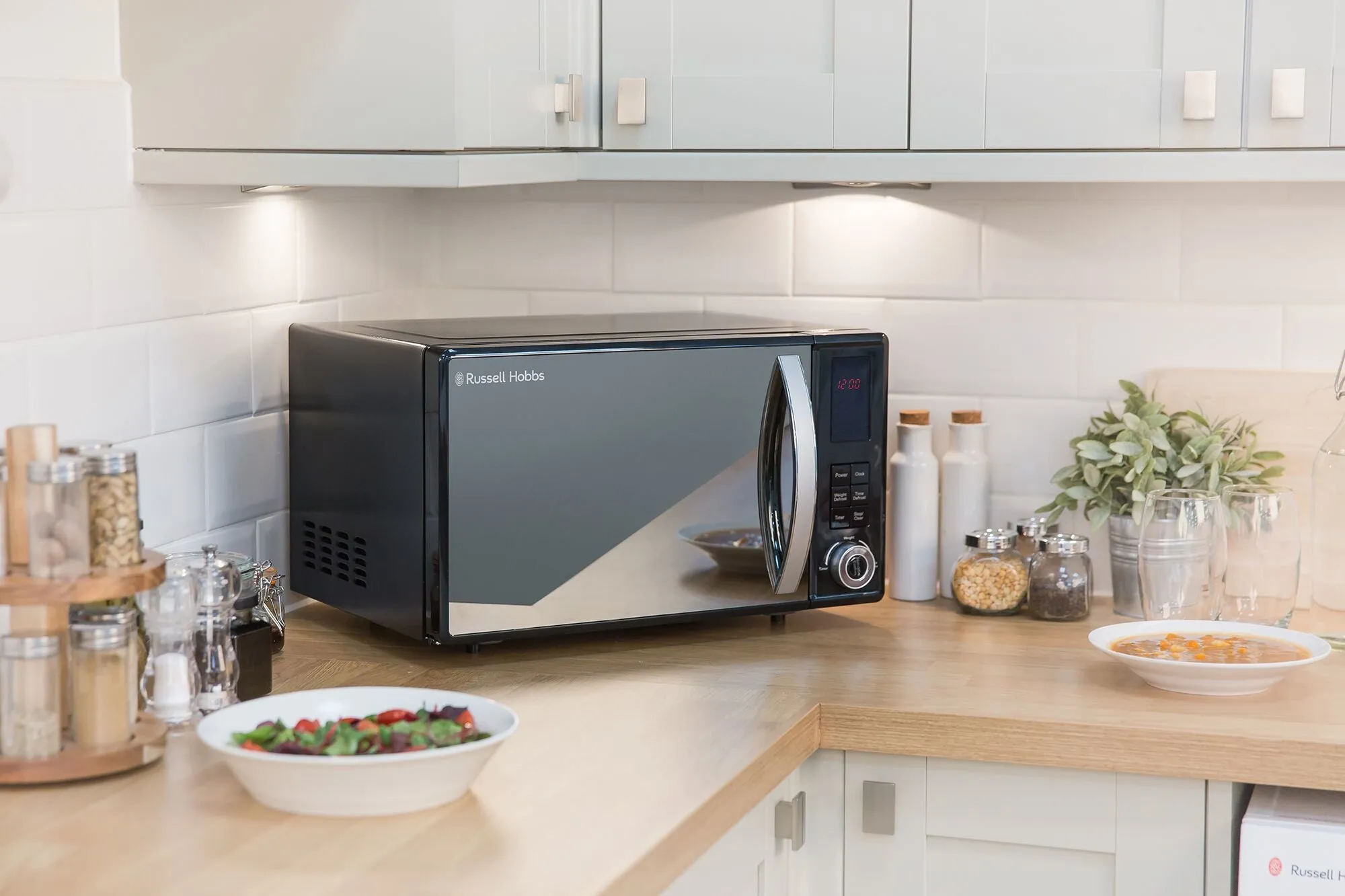 Russell Hobbs RHM2362B-G microwave Black Solo microwave Countertop 23 L 800 W