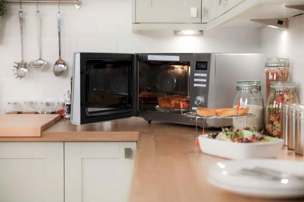 Russell Hobbs RHM3002 microwave Stainless steel Combination microwave Countertop 30 L 900 W