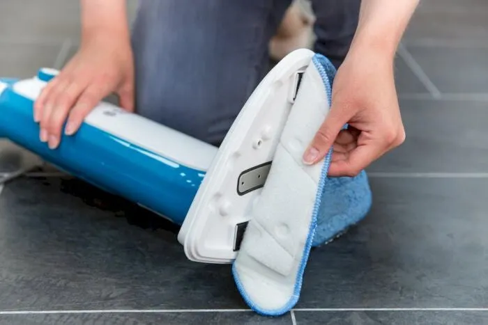 Russell Hobbs RHSM1001-G Steam and Clean Steam Mop