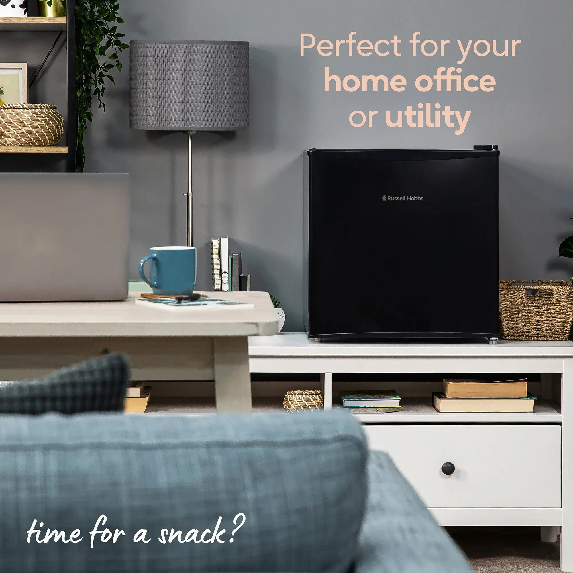 Russell Hobbs RHTTF0E1B fridge Countertop 43 L E Black