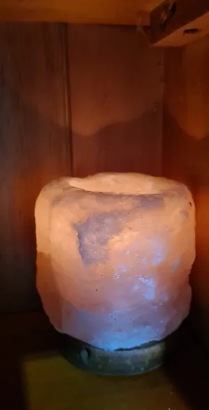 SALT TEA LIGHT CANDLE HOLDER WOODEN BASE