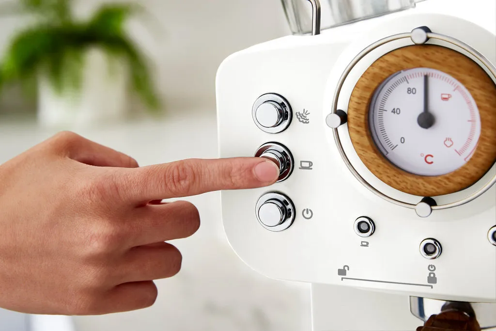 Swan Nordic Pump Espresso Coffee Machine