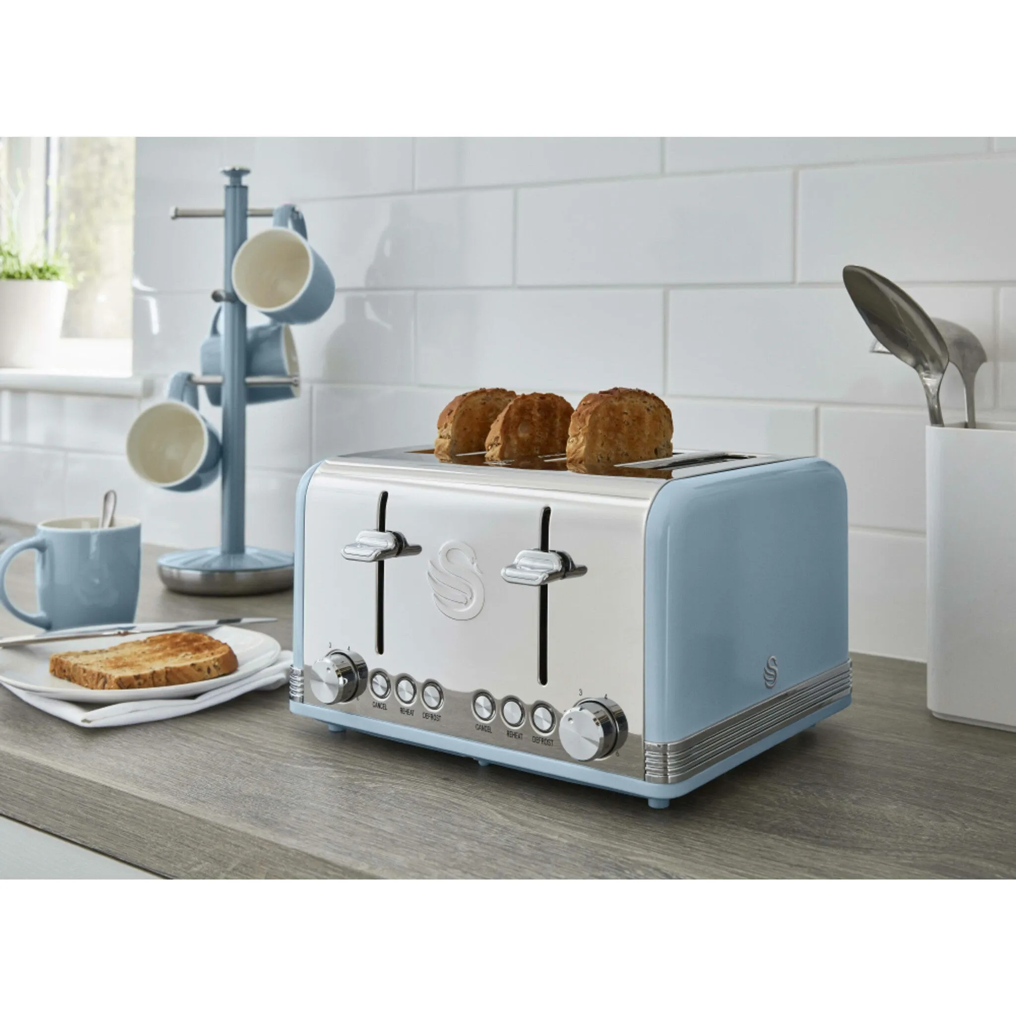 Swan ST19020BLN toaster 6 4 slice(s) 1600 W Blue